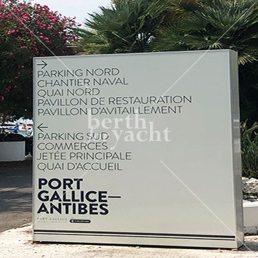 Emplacement pour yacht à céder port Gallice cap d'antibes Côte d'Azur